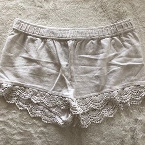 white cute lace shorts